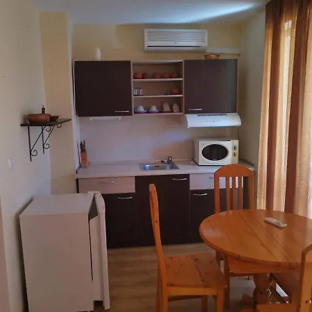 Beautiful Studio In Sunny Beach 아파트 *